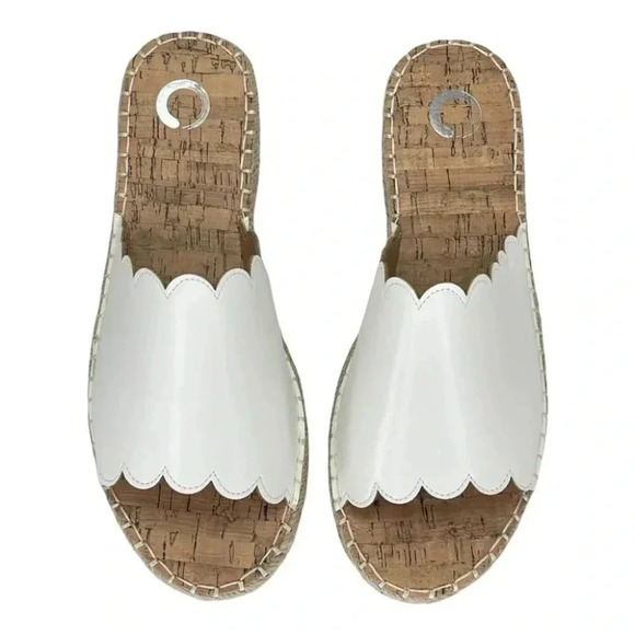 Journee Collection Marjan White Faux Leather Womens Sandals Size 10M - Picture 5 of 11